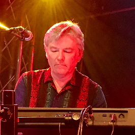 126855830_10222130077695471_5972432212158293406_n