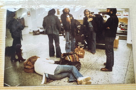 DD - Kinks Tour 1977on the road 1